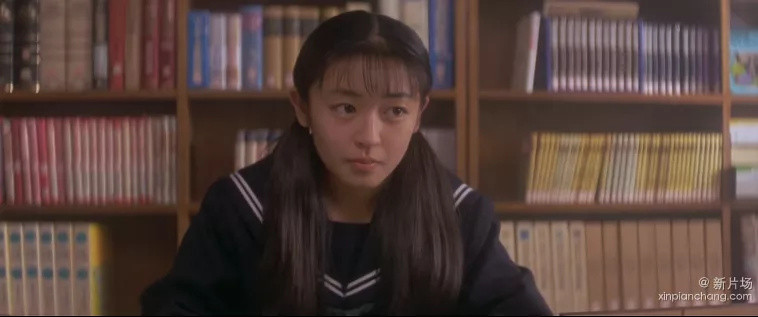 深圳校服是如何打破次元壁成为网红必备的?含穿搭教程哦~